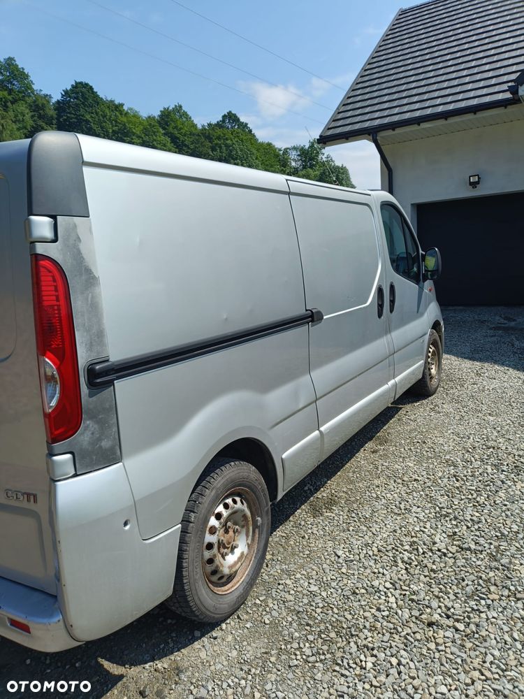 Opel Vivaro - 7