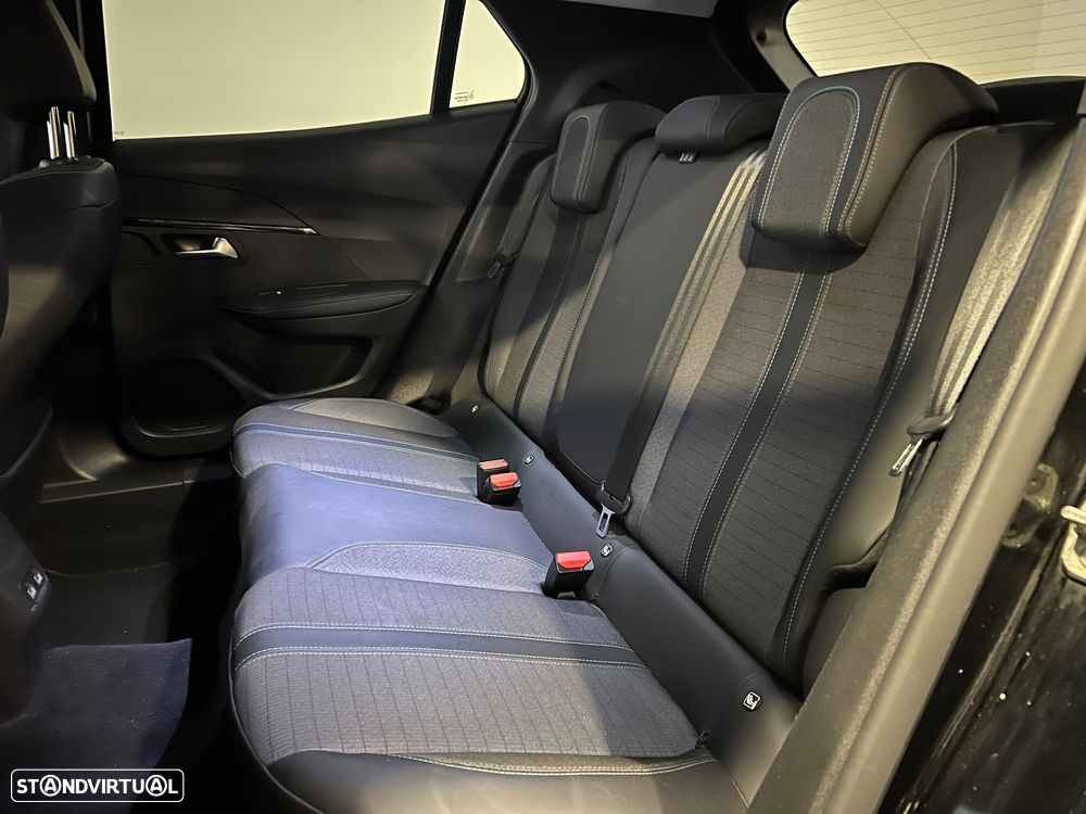 Peugeot 2008 1.5 BlueHDi Allure Pack EAT8 - 19