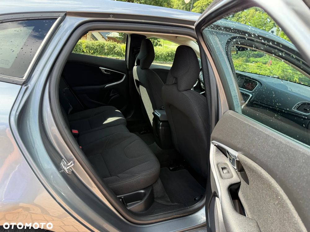Volvo V40 Cross Country D2 - 13