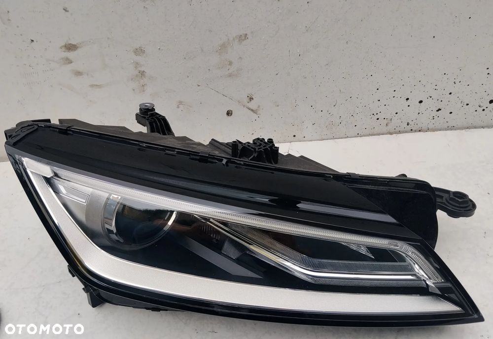 Lampa Prawa Bi Xenon LED Audi TT 8s 8s0 941 006c bdb.stan Europa - 1