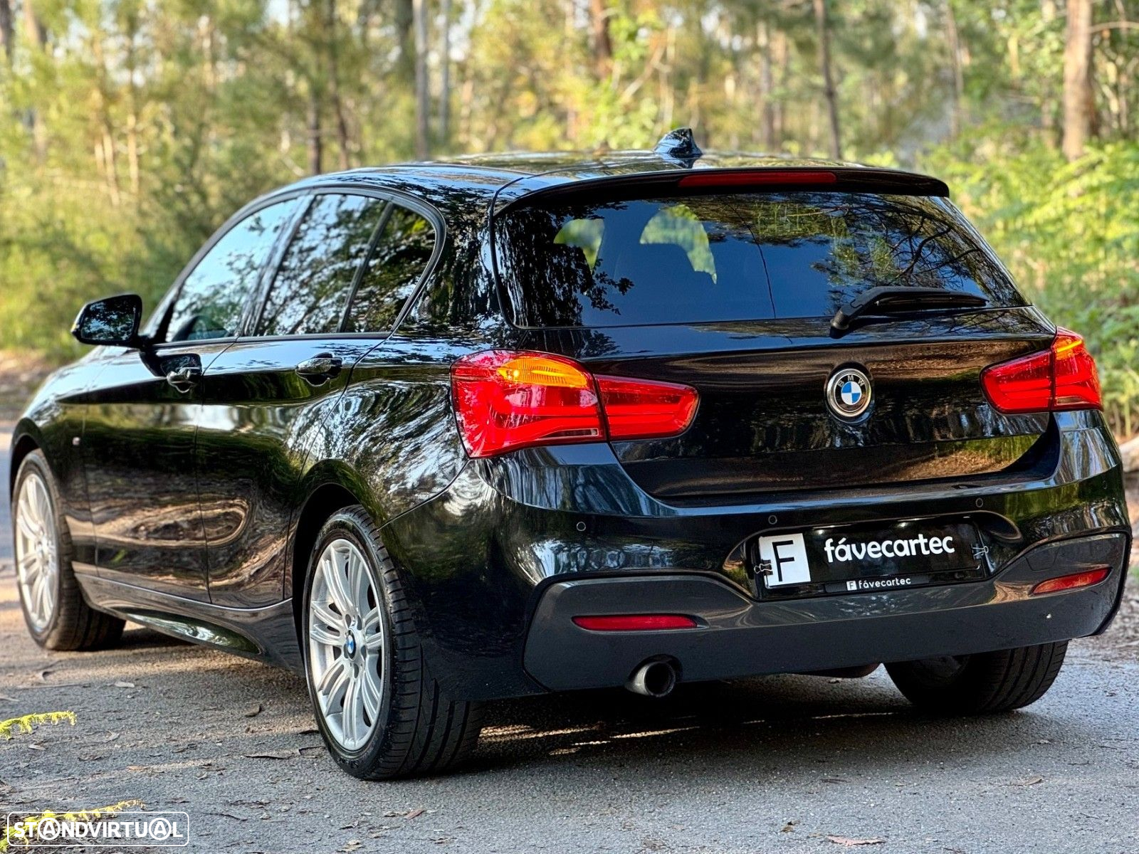 BMW 116 d Pack M - 28