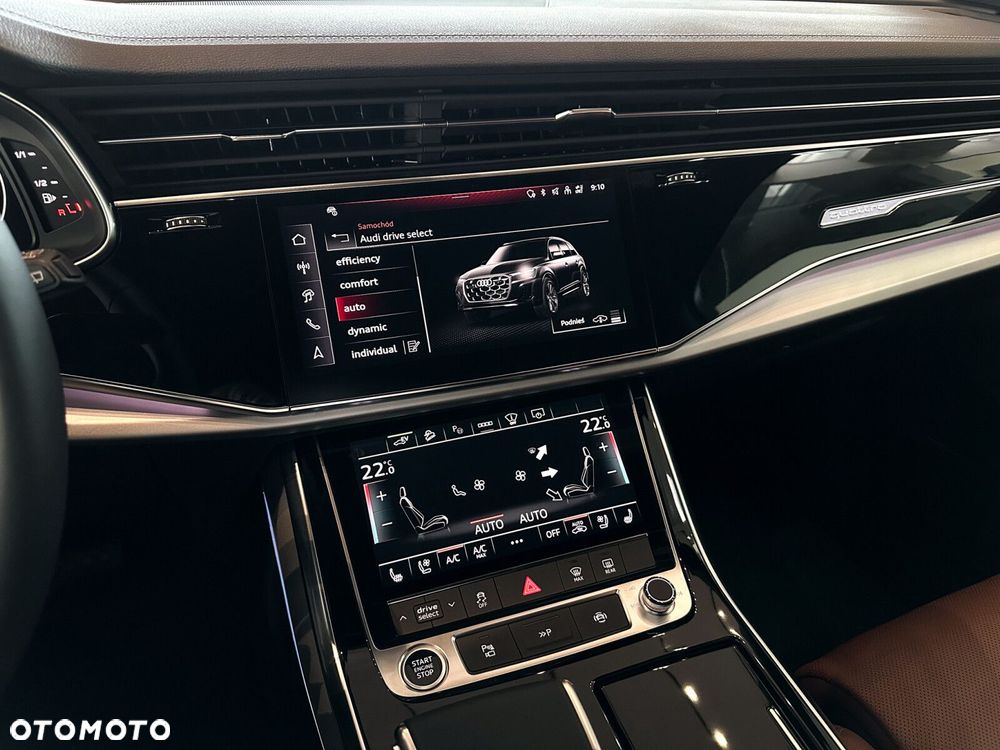 Audi Q7 - 30