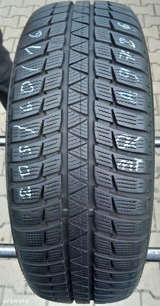 205/60/16 Falken HS449 EuroWinter 92H - 1