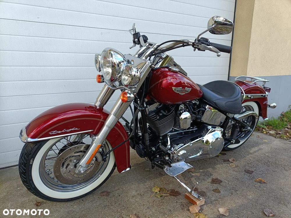 Harley-Davidson Softail Deluxe - 24