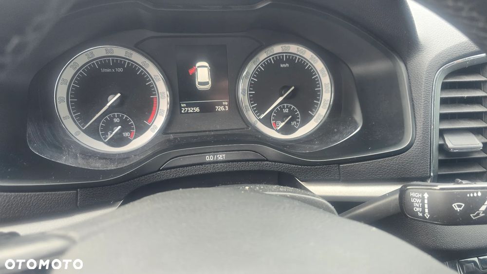 Skoda Karoq 1.6 TDI 4x2 Ambition - 5