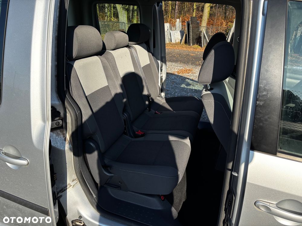 Volkswagen Caddy - 10
