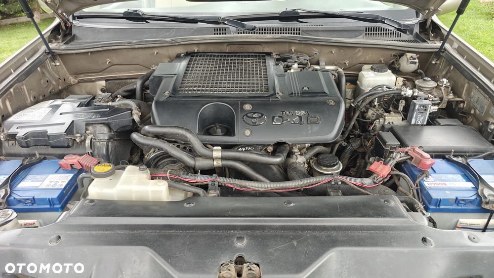 Toyota Land Cruiser - 6