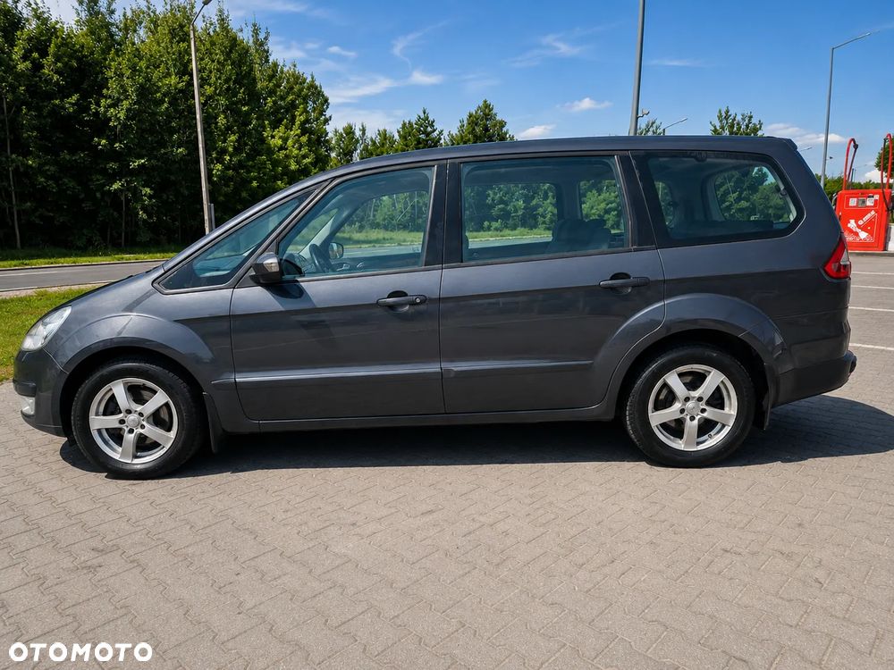 Ford Galaxy - 5