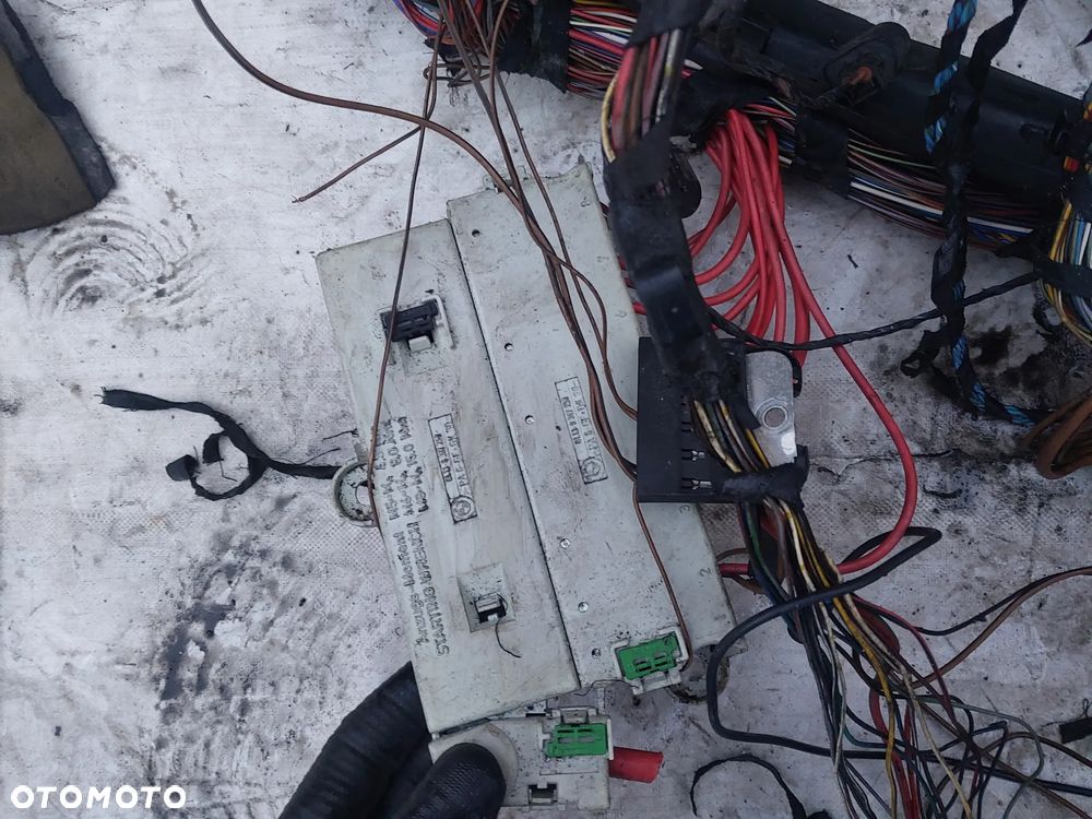 Wiązka przewodów BMW E39 LIFT Sedan 3.0 Diesel Kabiny foteli kokpitu konsoli bagażnika modułów WSZYSTKO ZE ŚRODKA - 3