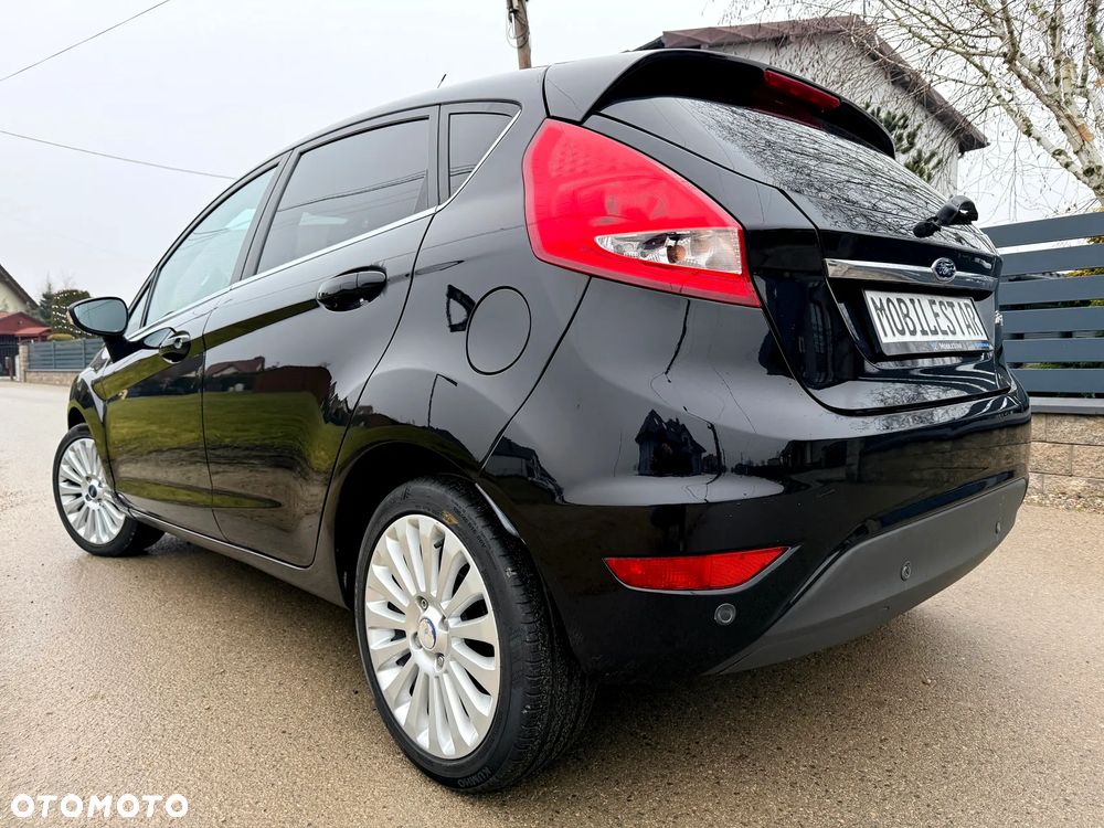 Ford Fiesta 1.25 Titanium - 27