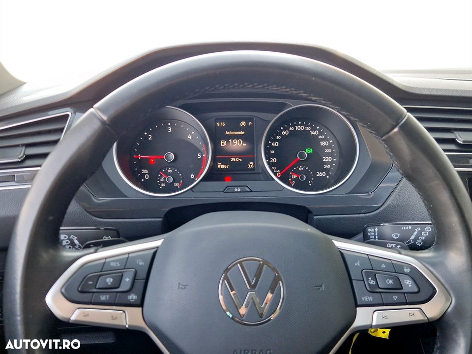Volkswagen Tiguan 2.0 TDI SCR 4MOTION DSG Life - 20