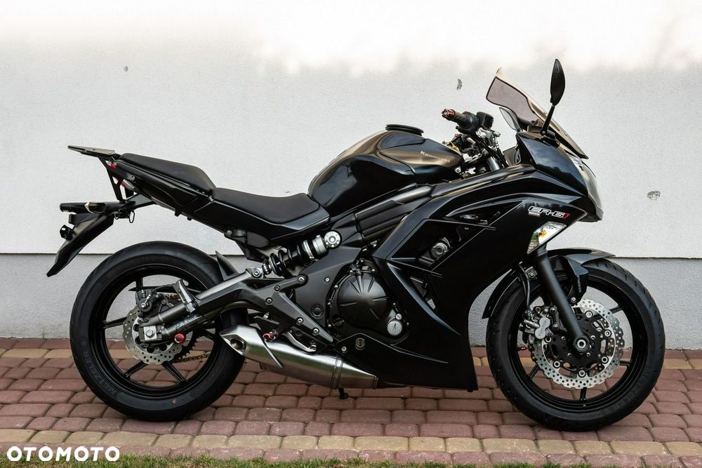 Kawasaki ER - 3