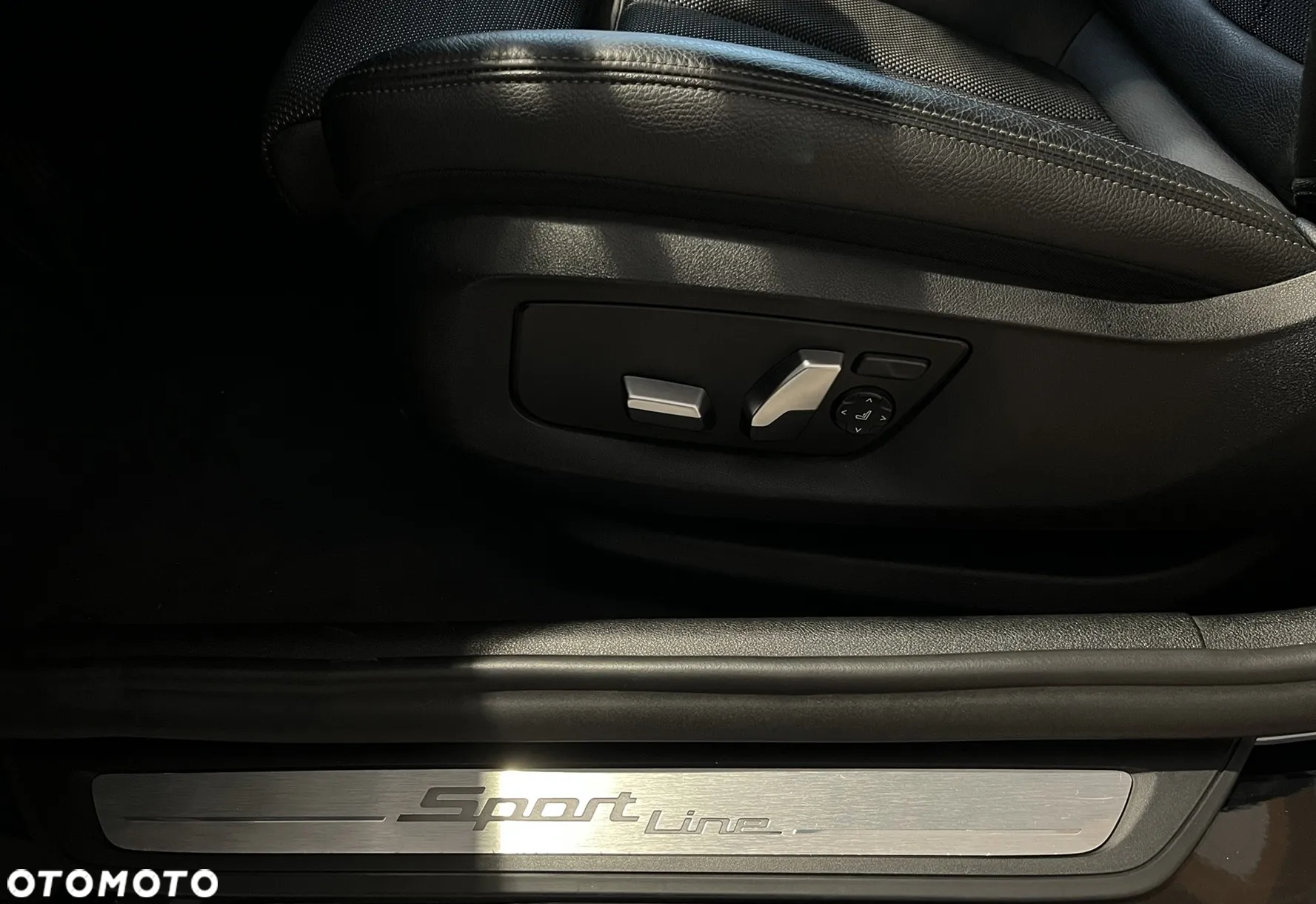 BMW Seria 5 530i Touring - 21