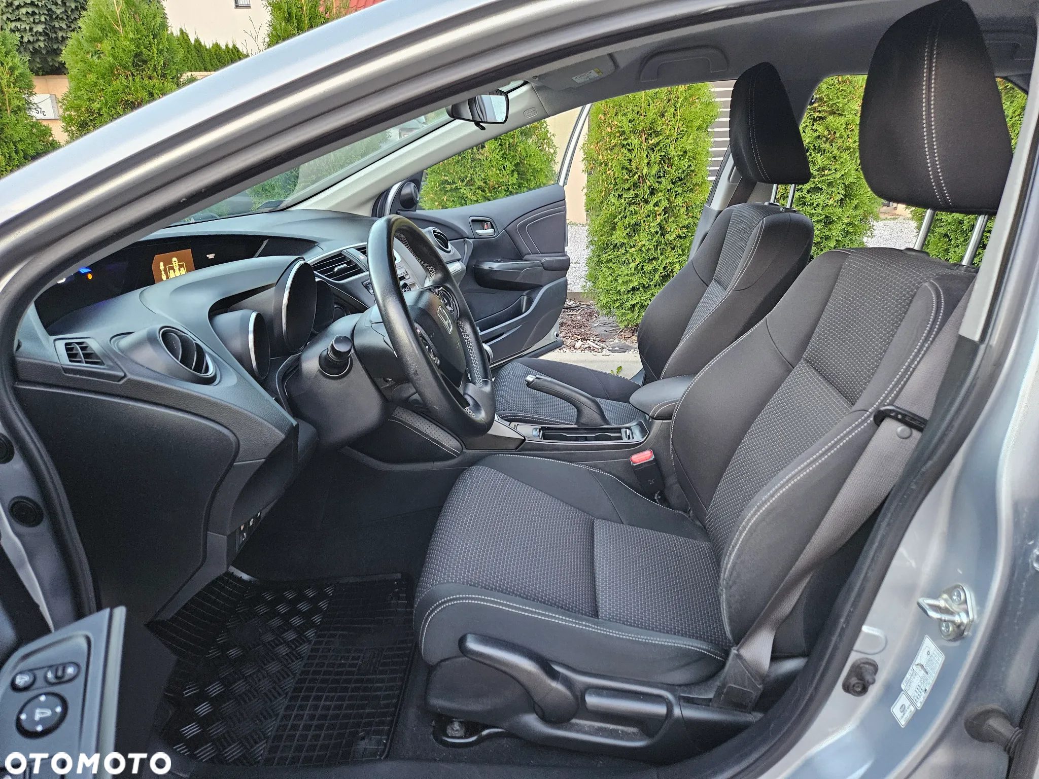Honda Civic 1.8 Elegance - 14
