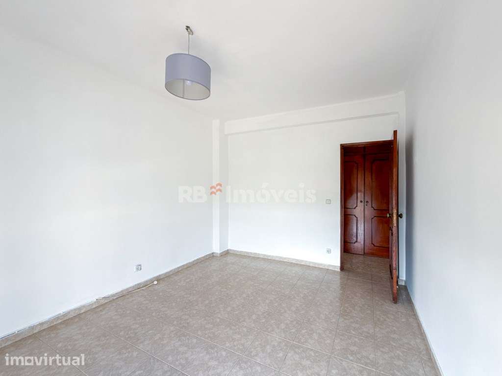 Apartamento T3 com varanda em Alferrarede - Grande imagem: 5/39