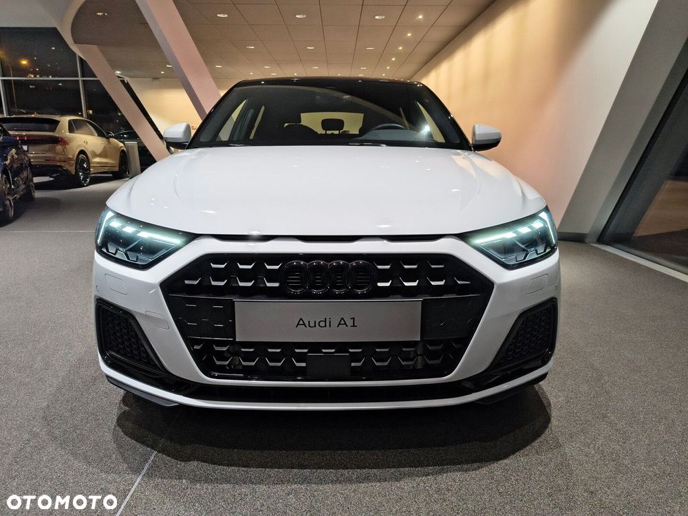 Audi A1 Sportback 30 TFSI Advanced S tronic - 2