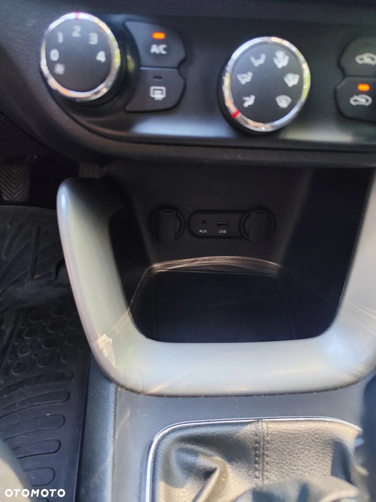 Kia Ceed 1.4 CVVT Vision - 18