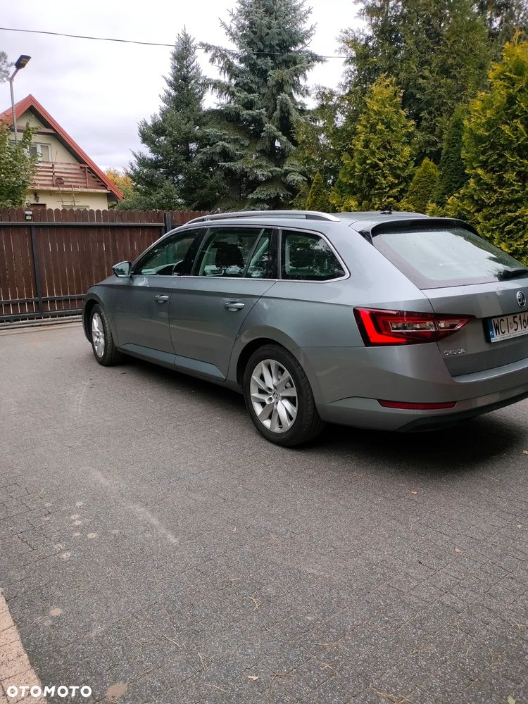 Skoda Superb 2.0 TSI Style DSG - 2