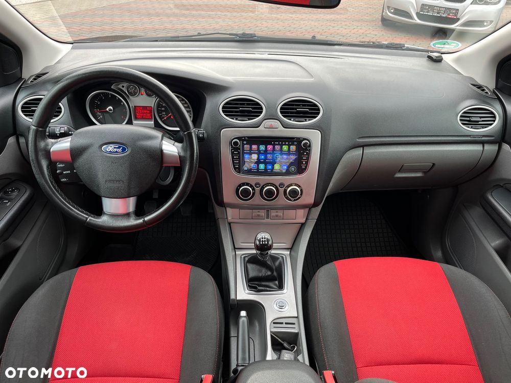 Ford Focus 1.6 Ti-VCT Sport - 6
