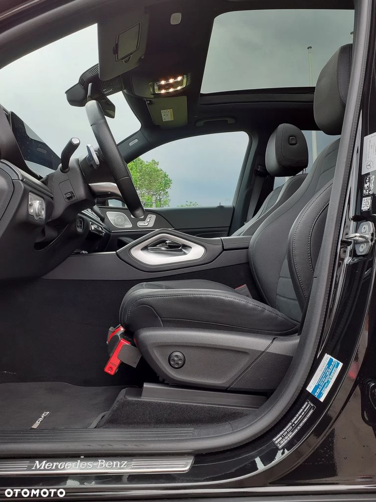Mercedes-Benz GLE 300 d 4Matic 9G-TRONIC AMG Line - 23