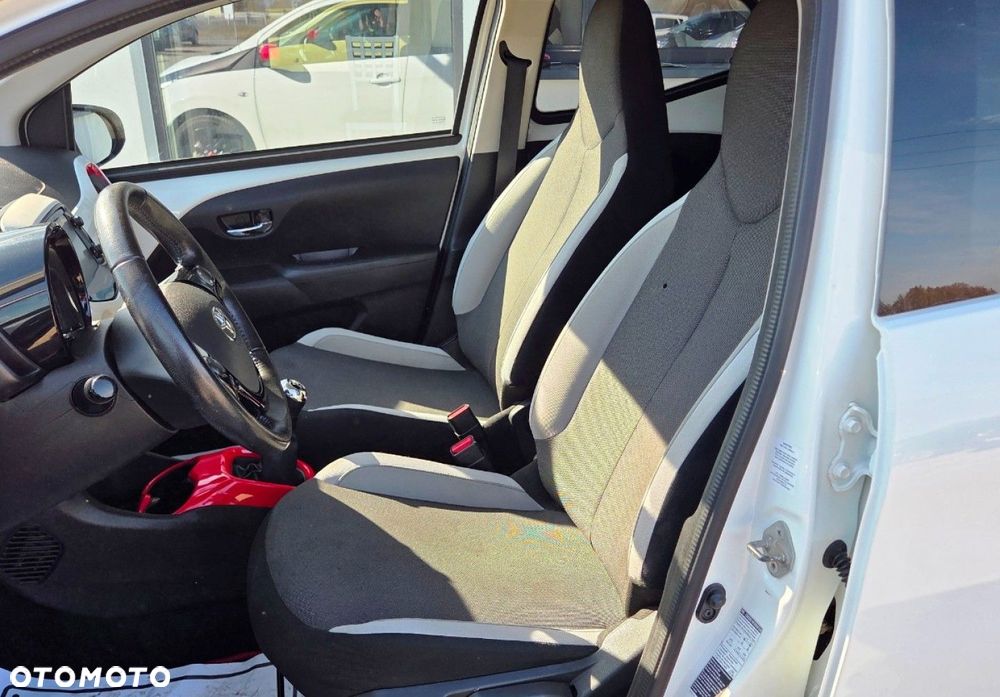Toyota Aygo - 8
