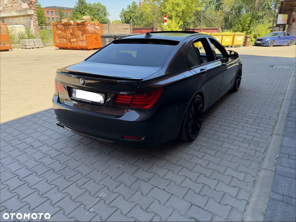 BMW Seria 7 - 4