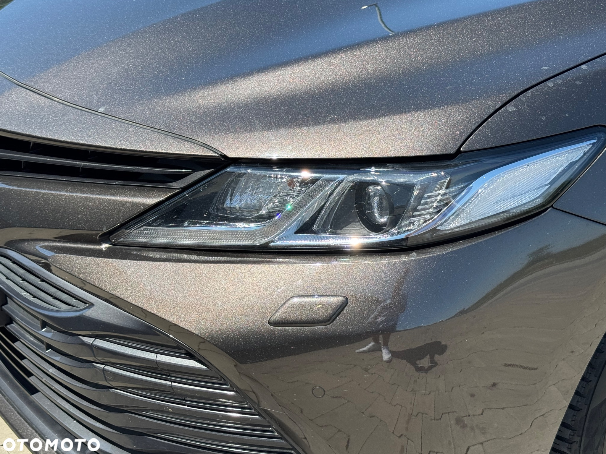 Toyota Camry 2.5 Hybrid Executive CVT - 19
