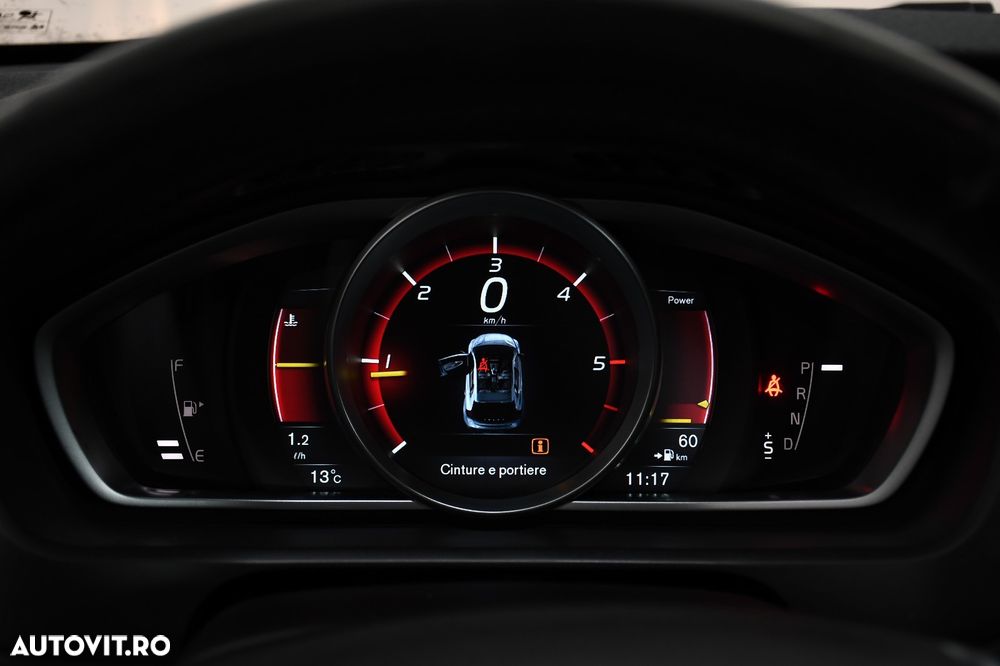 Volvo V40 - 20