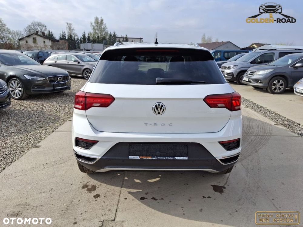 Volkswagen T-Roc - 7