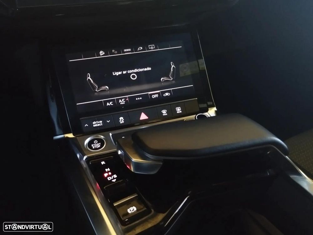Audi e-tron 55 quattro S line - 17