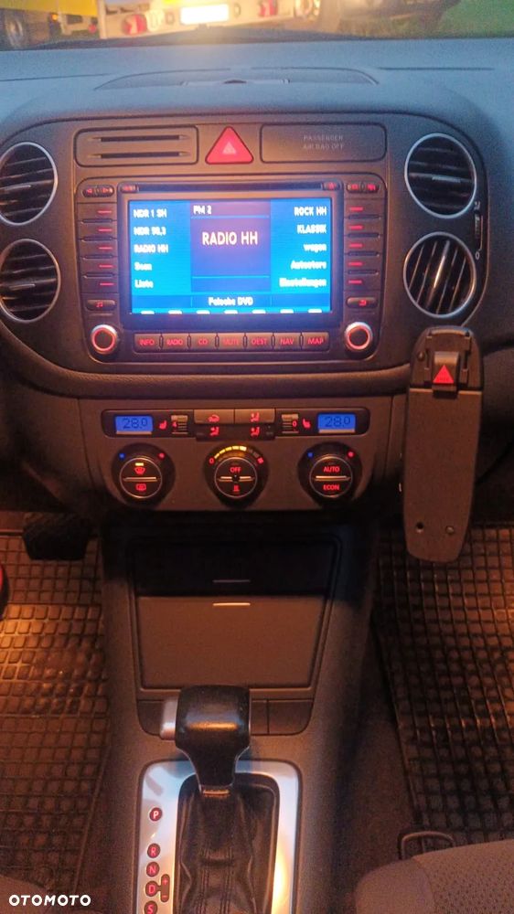 Volkswagen Golf - 17