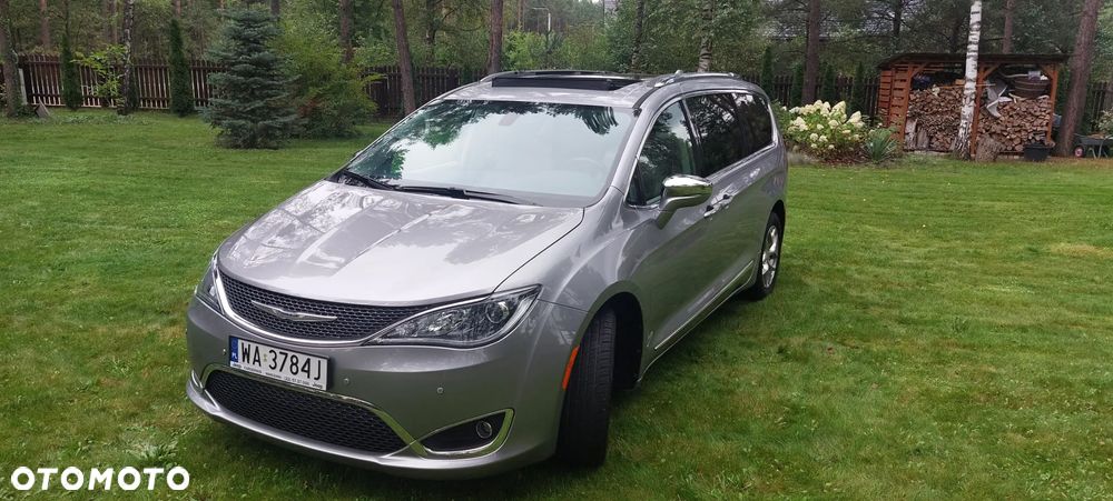 Chrysler Pacifica - 14