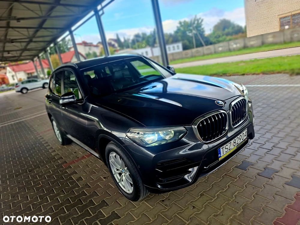 BMW X3 xDrive20d Luxury Line - 39