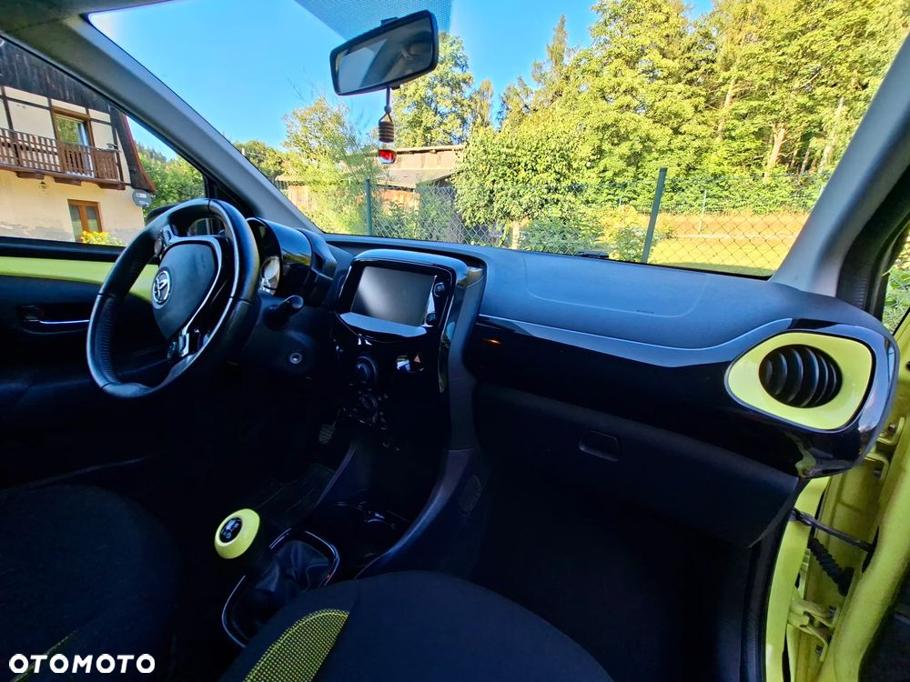 Toyota Aygo 1.0 VVT-i Sprint EU6 - 27