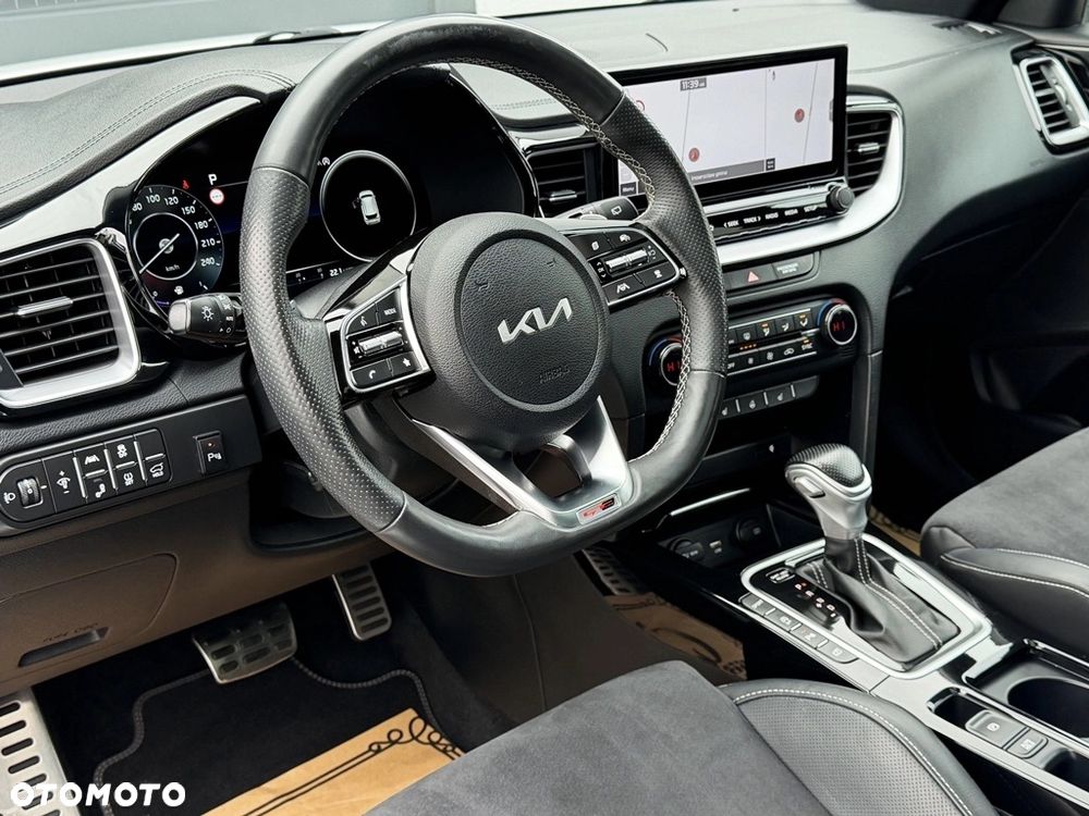 Kia ProCeed 1.5 T-GDI DCT7 OPF GT LINE - 9