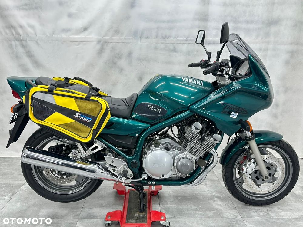 Yamaha XJ - 2
