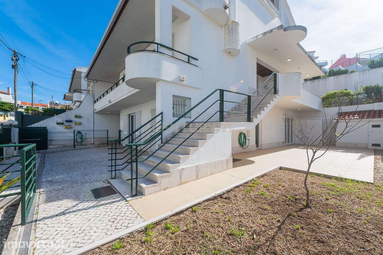 Exclusiva Moradia T6 na Parede com Vista de Mar e Apartamento T1 Indep - Grande imagem: 4/50