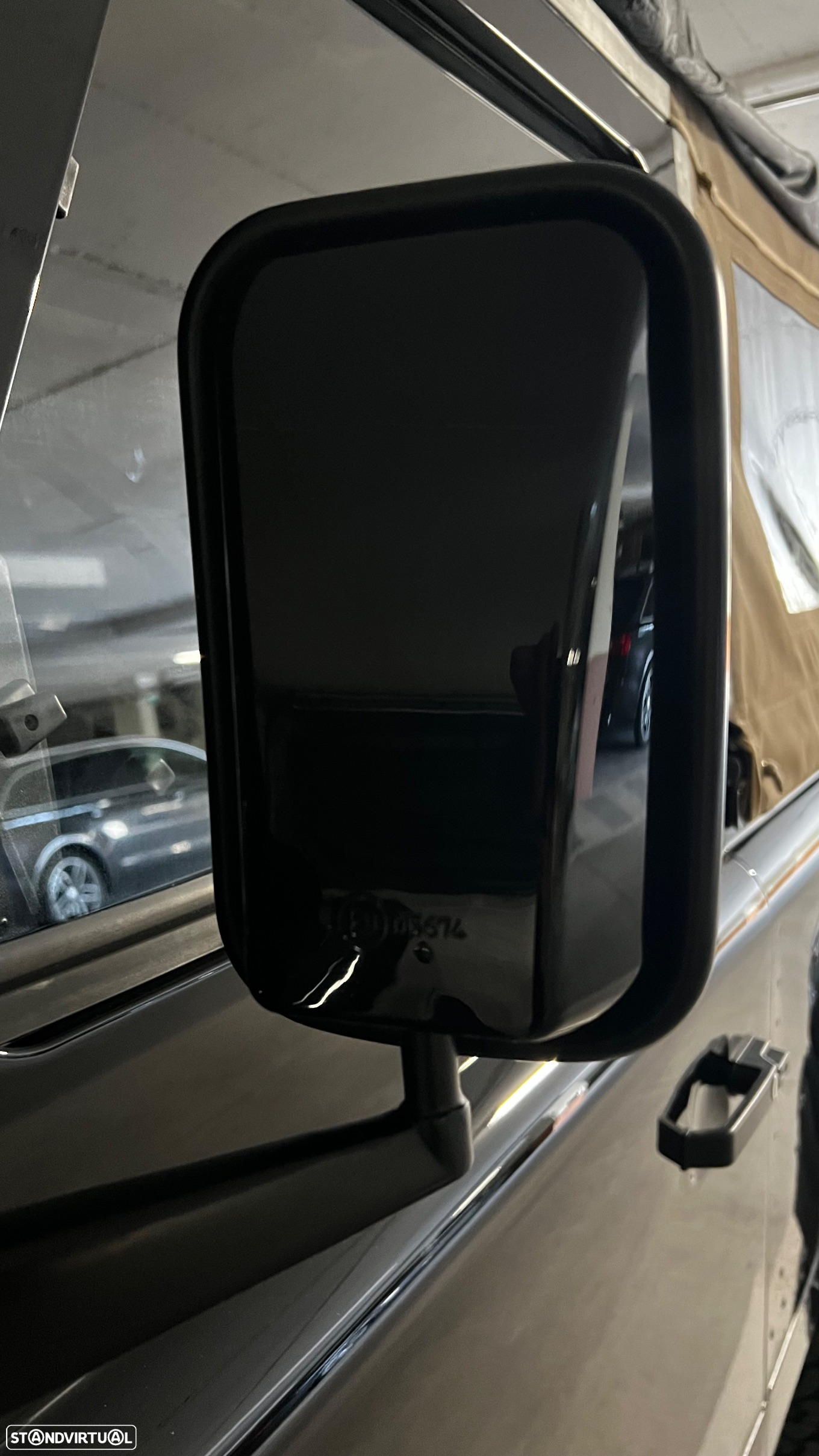 Land Rover Defender 90 SW 2.5 Td5 S - 9