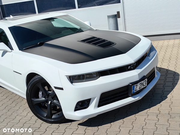 Chevrolet Camaro Coupe 6.2 V8