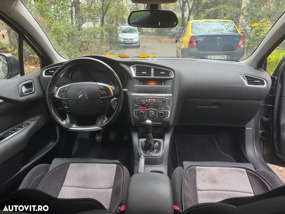 Citroën C4 1.6 HDI FAP BVM Attraction - 13