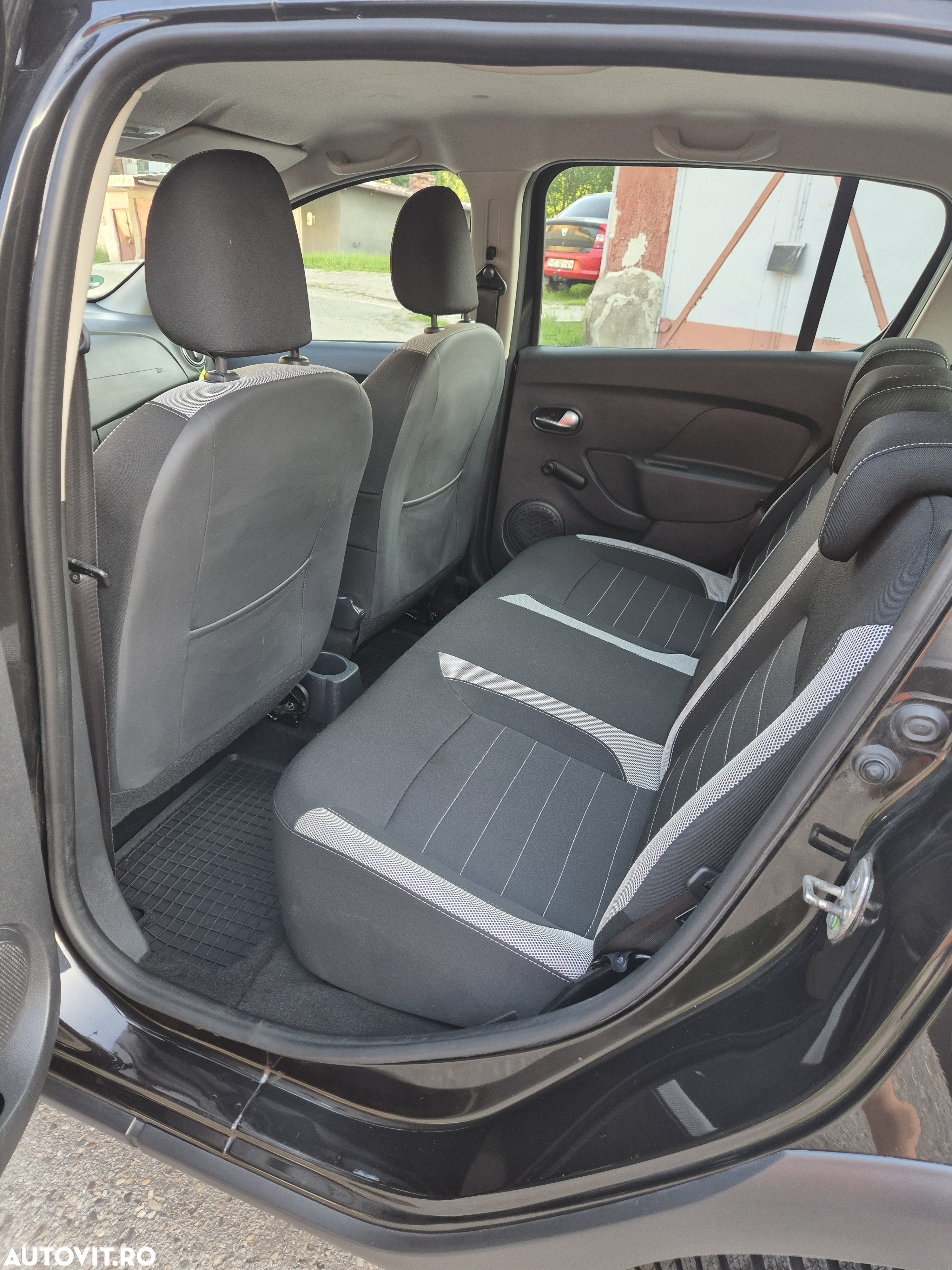 Dacia Sandero Stepway 0.9 TCe Prestige - 6