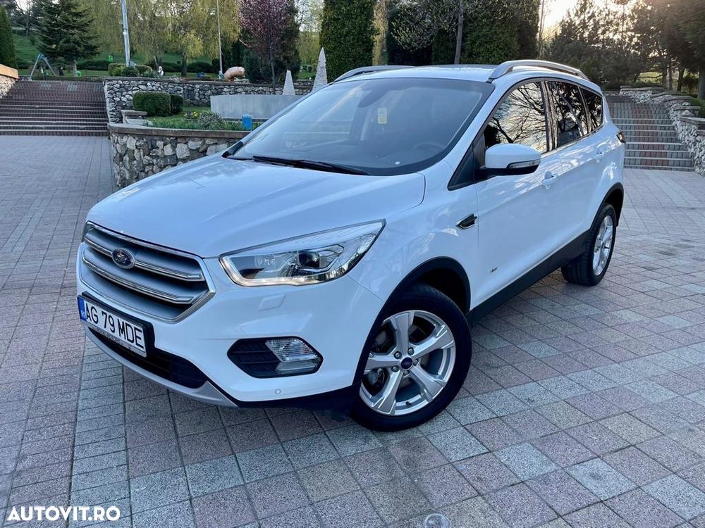 Ford Kuga 2.0 TDCi 4WD Powershift ST-Line - 3