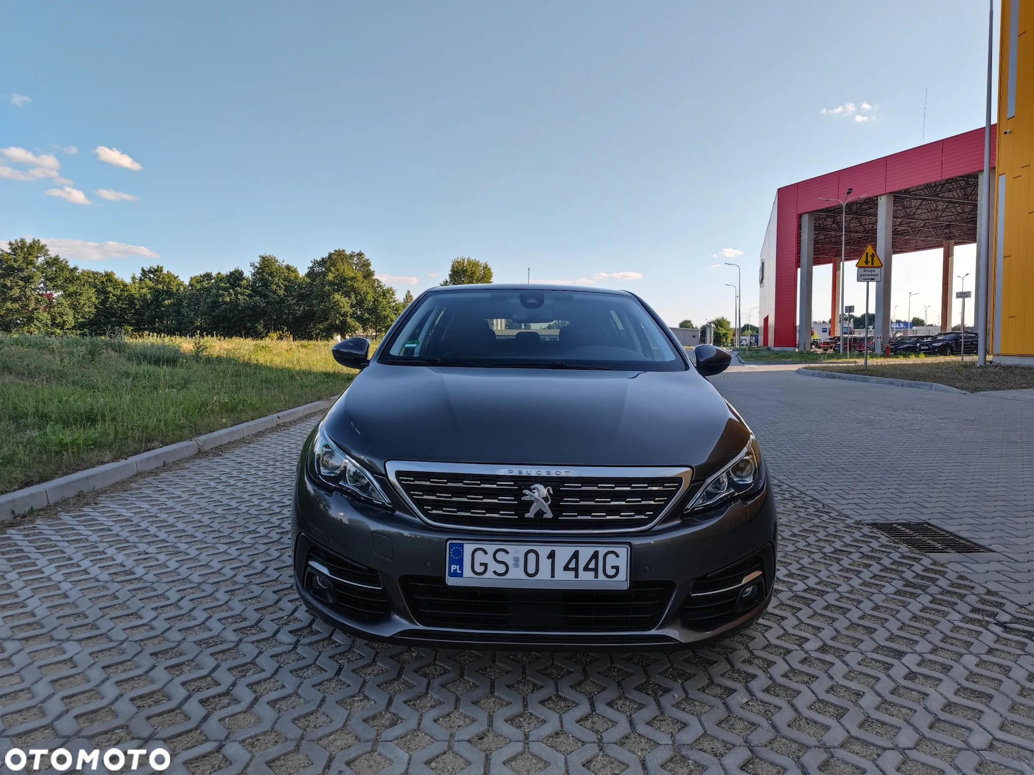 Peugeot 308 1.5 BlueHDi Allure Pack S&S - 2