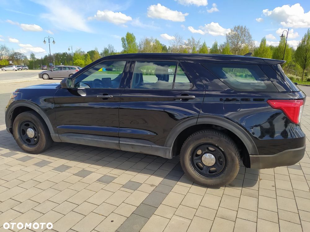 Ford Explorer - 2