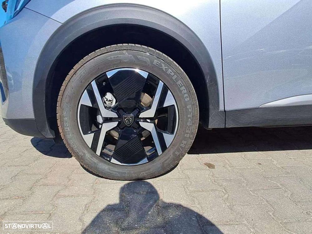 Peugeot 2008 1.2 PureTech Allure EAT8 - 15