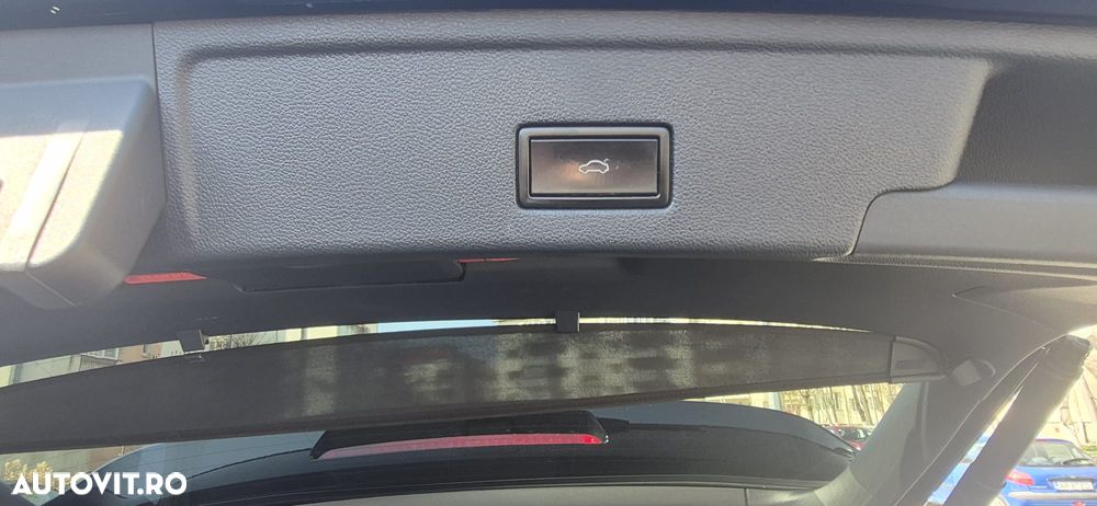 Volkswagen Touareg - 14