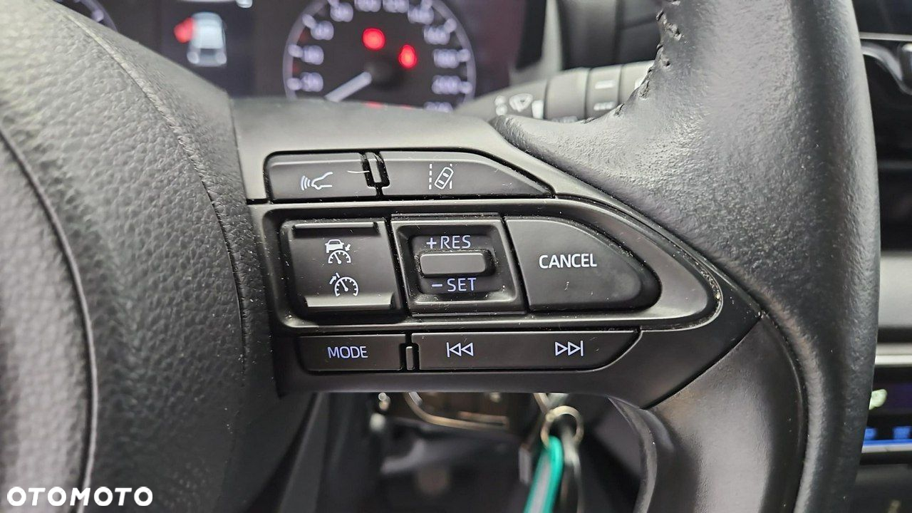 Toyota Yaris - 21