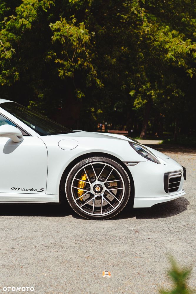 Porsche 911 - 4