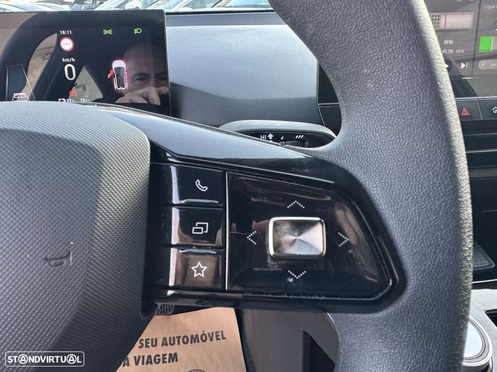 MG MG4 51 kWh Standard - 32