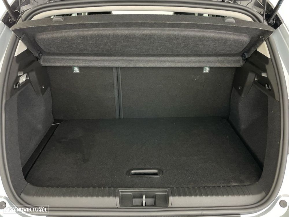 Renault Captur 1.0 TCe Techno Bi-Fuel - 13